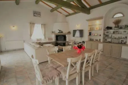 Chez Brice Et Lova Вилла